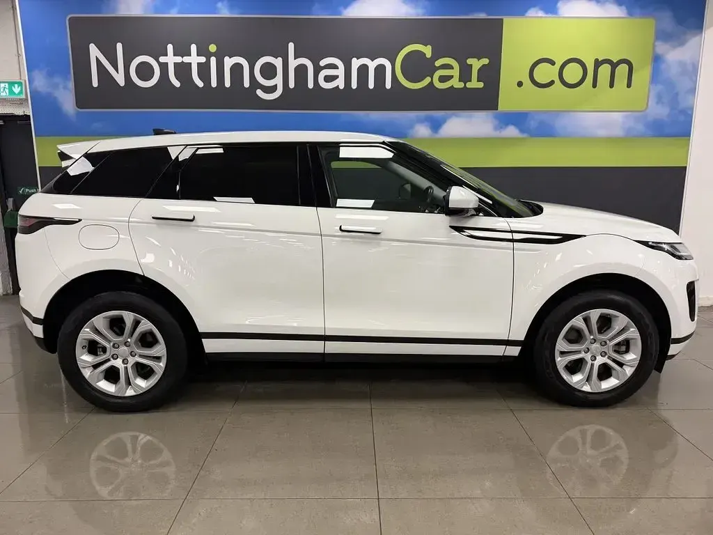 Used Land Rover Range Rover evoque S 249 HP (183 kW) 2019 White SUV