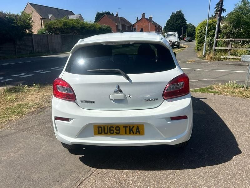 Used Mitsubishi Mirage 2019 White Hatchback