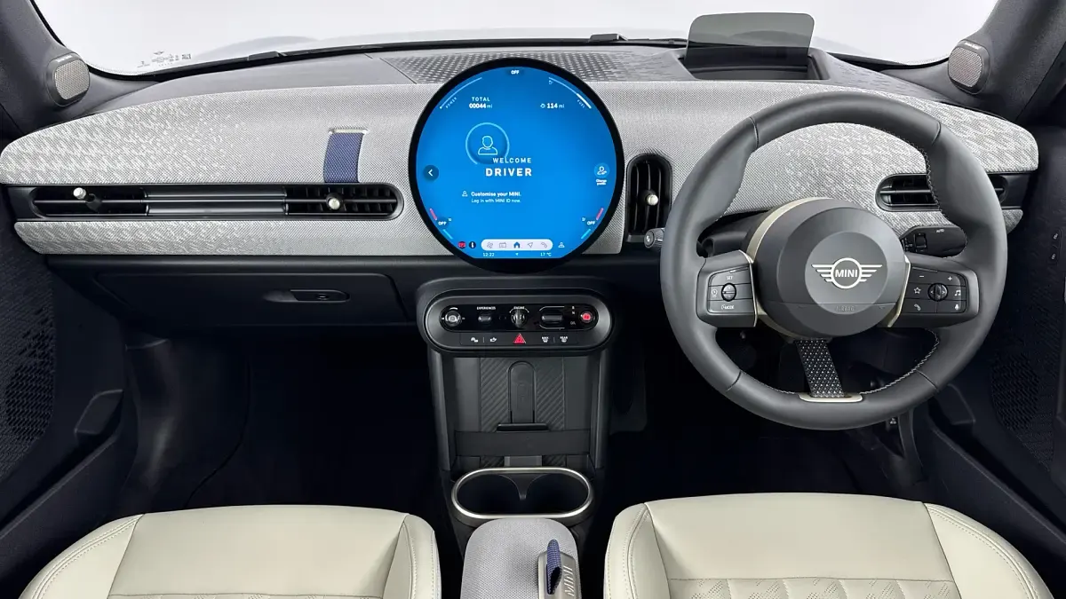 New Mini Cooper Cabriolet Exclusive 161 HP (118 kW) 2026 Copper grey Cabriolet