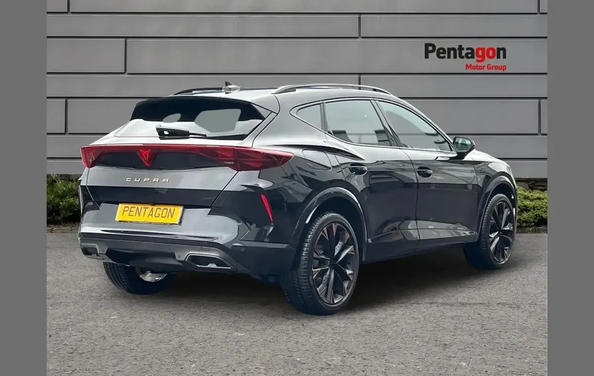 New Cupra Formentor 147 HP (108 kW) 2025 Black SUV