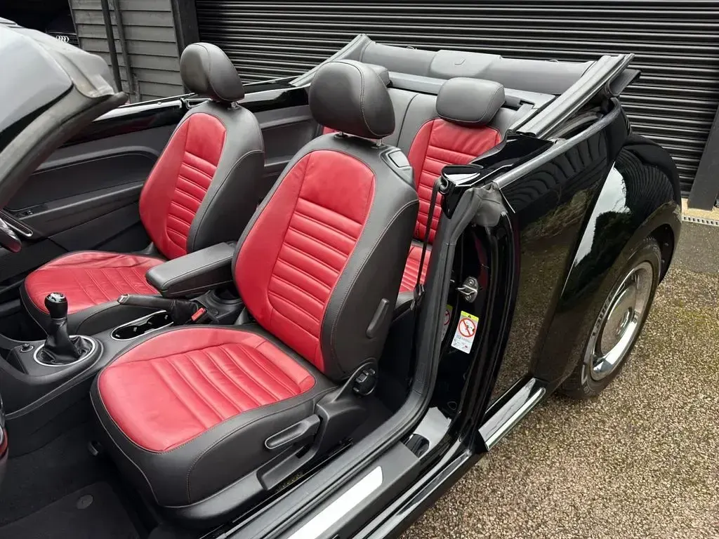 Used VW Beetle Edition 160 HP (117 kW) 2013 Black Hatchback