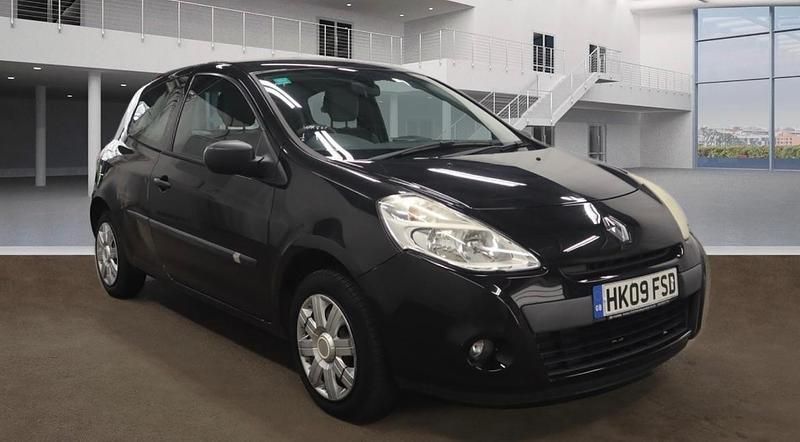 Black Used 2009 Renault Clio II Extreme Hatchback | £1,595 (Fair price) - Image 1/4