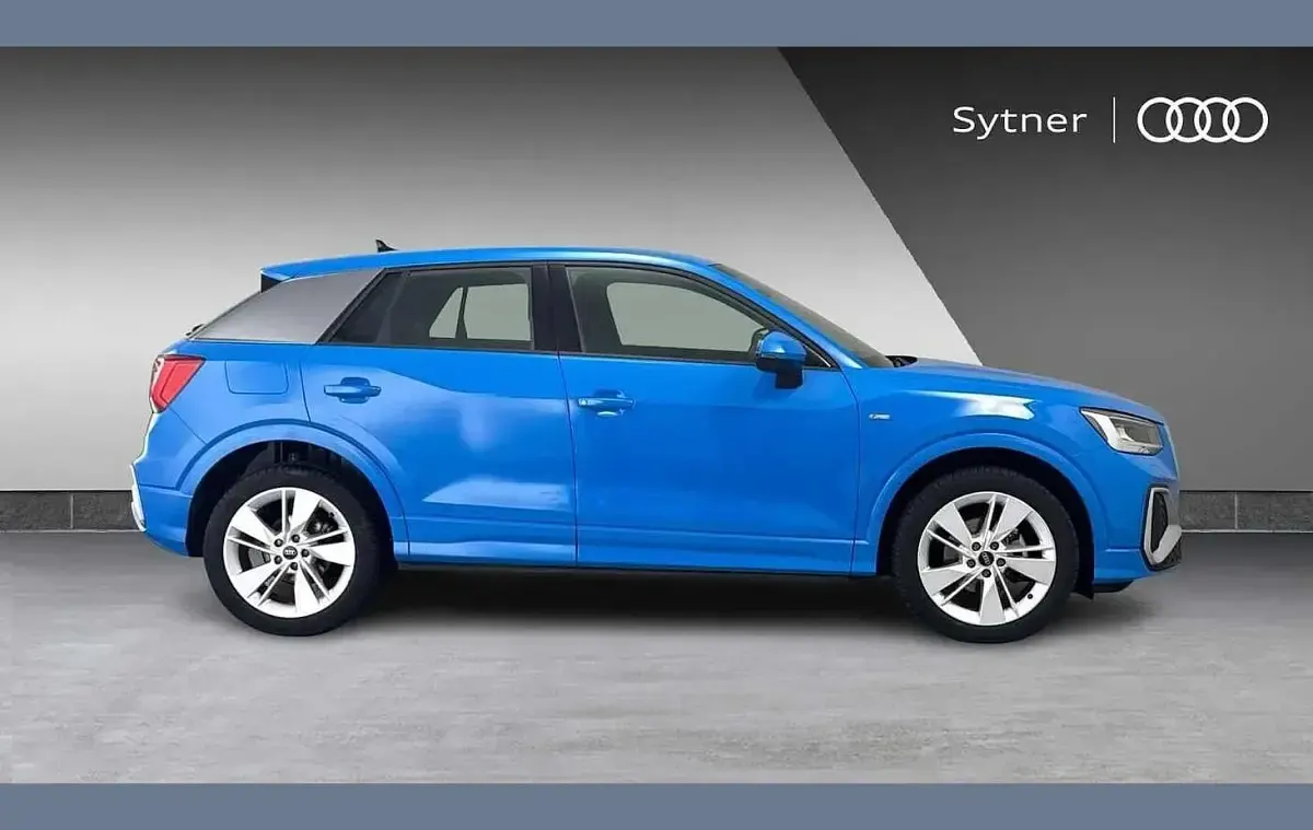 Used Audi Q2 S-Line 147 HP (108 kW) 2023 Blue SUV