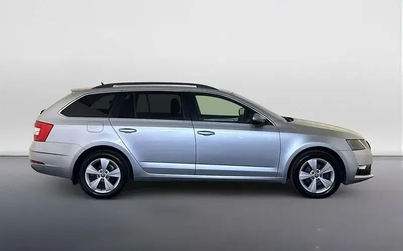 Used Skoda Octavia SE Technology 116 HP (85 kW) 2019 Grey Estate