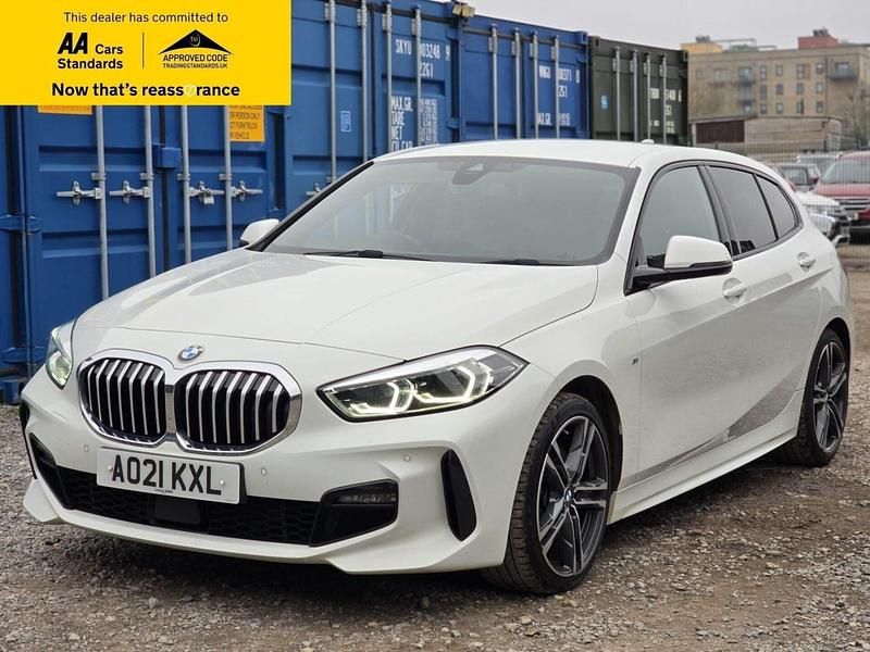 Used BMW 118 M Sport 150 HP (110 kW) 2021 White Hatchback