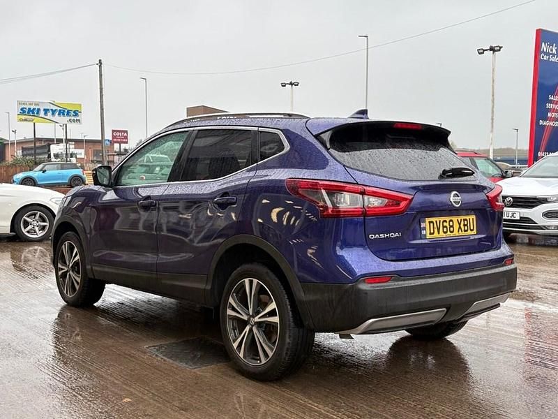 Used Nissan Qashqai N-Connecta 2018 Ink blue pearl SUV