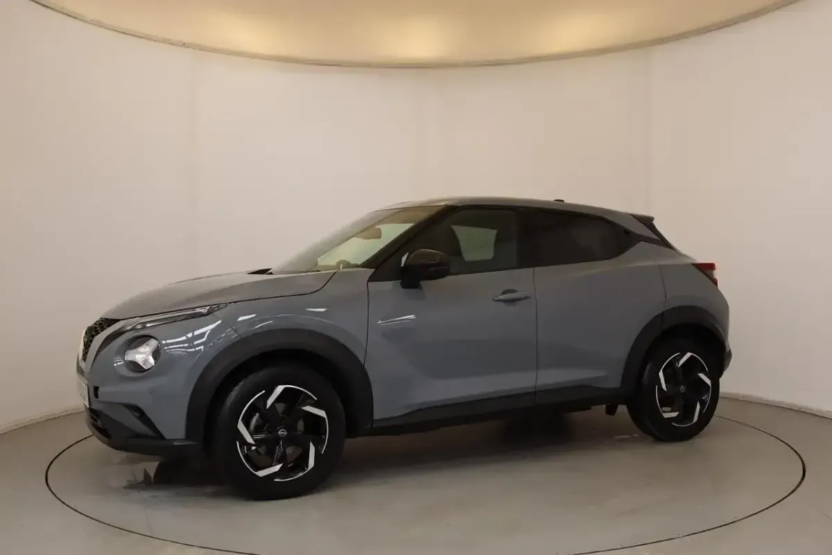 Used Nissan Juke N-Connecta 112 HP (82 kW) 2023 Grey SUV