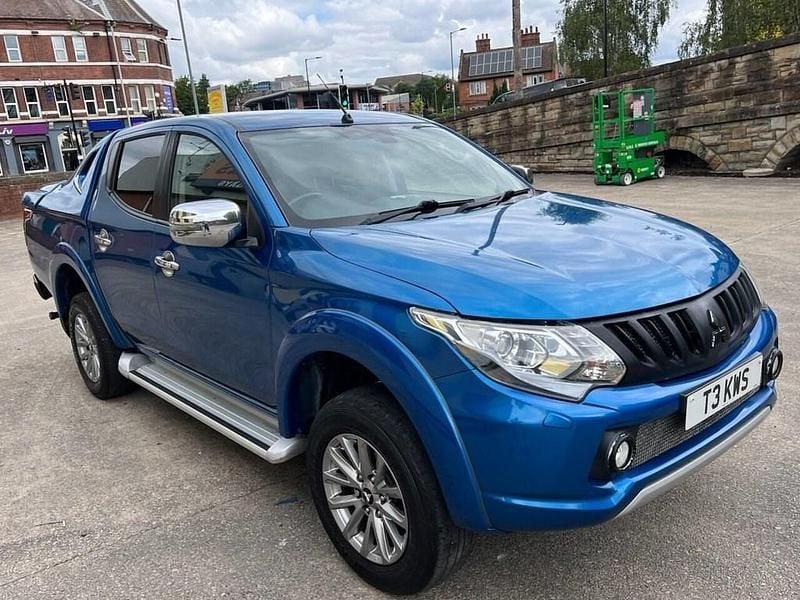 Blue Used 2018 Mitsubishi L200 Pickup | £12,450 (Fair price) - Image 1/4