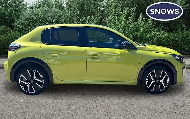 Used Peugeot 208 GT 137 HP (100 kW) 2025 Yellow Hatchback