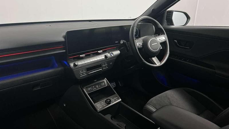 Image 2/4