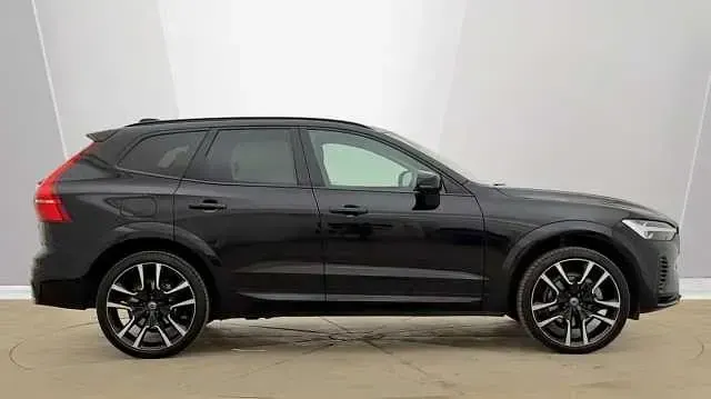 Second-hand Volvo XC60 Ultimate 449 CP (330 kW) 2023 SUV