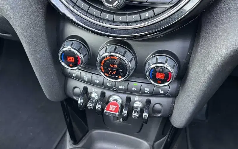 Used Mini Cooper S Hatch 192 HP (141 kW) 2018 Grey Hatchback