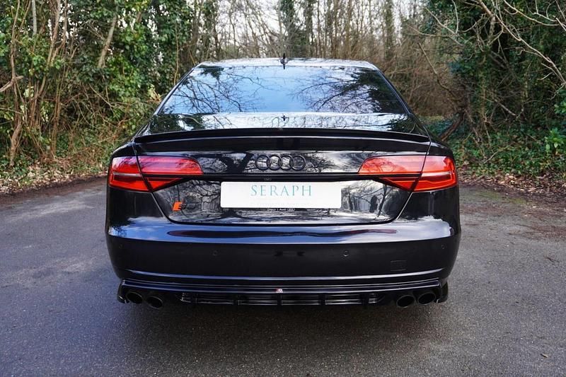 Used Audi S8 Comfort 520 HP (382 kW) 2016 Black Sedan