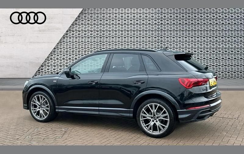 New Audi Q3 Black Edition 150 HP (110 kW) 2025 Black SUV