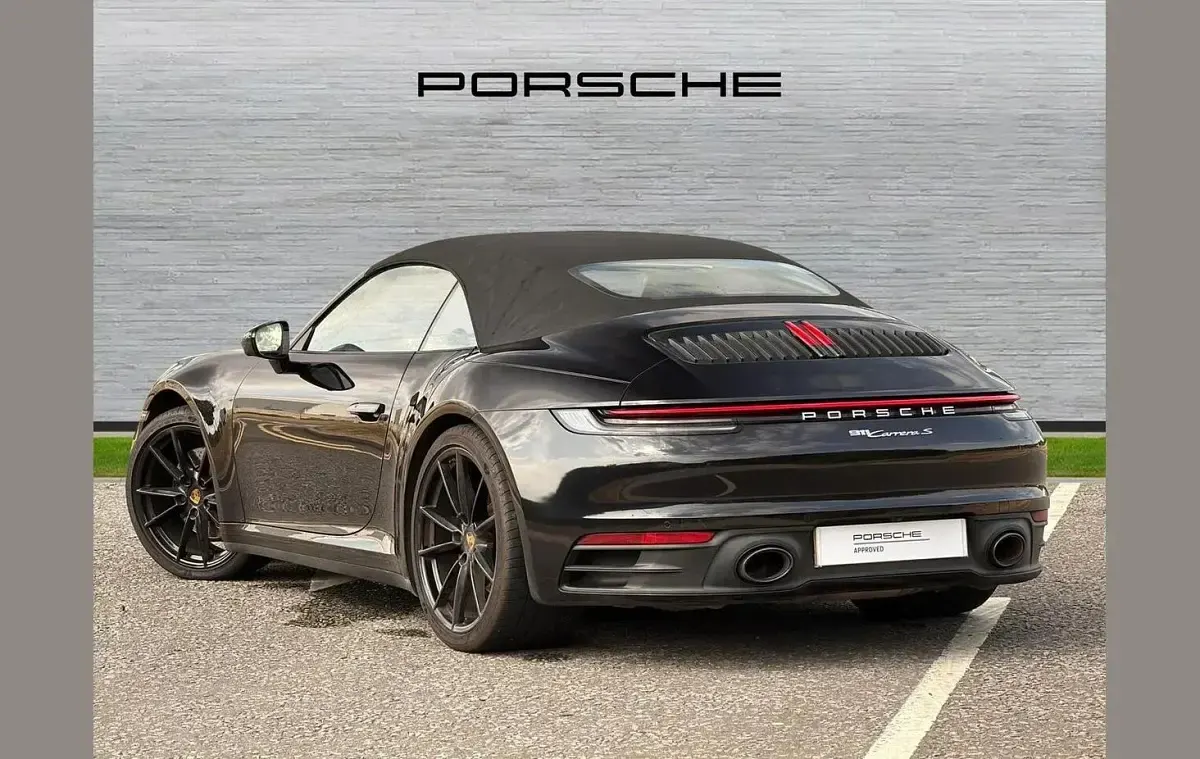 Used Porsche 911S 444 HP (326 kW) 2019 Black Cabriolet