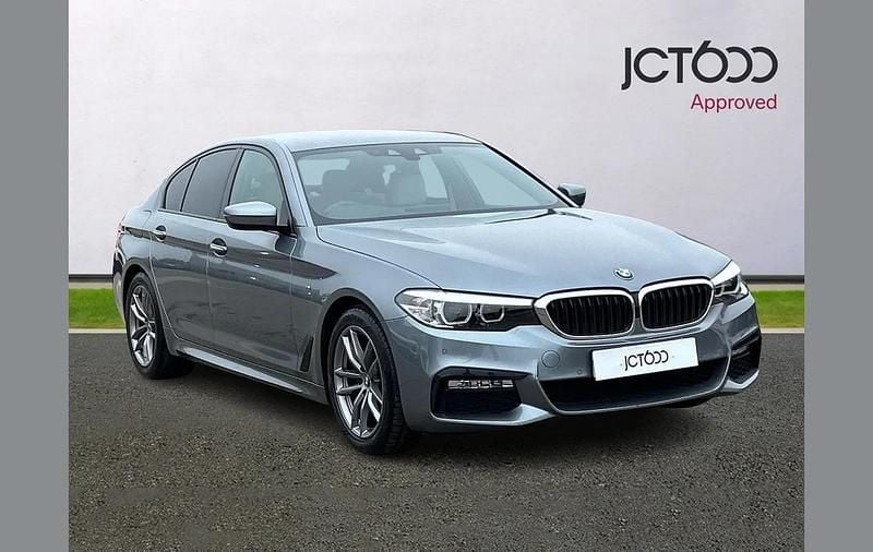 Used BMW 520 M Sport 180 HP (132 kW) 2018 Blue Sedan
