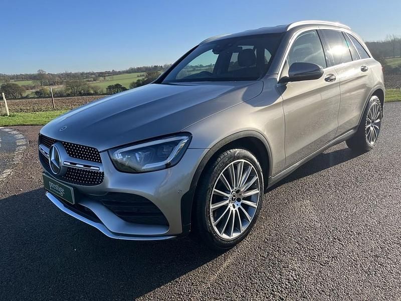 Used Mercedes GLC300 AMG line 2021 Silver SUV