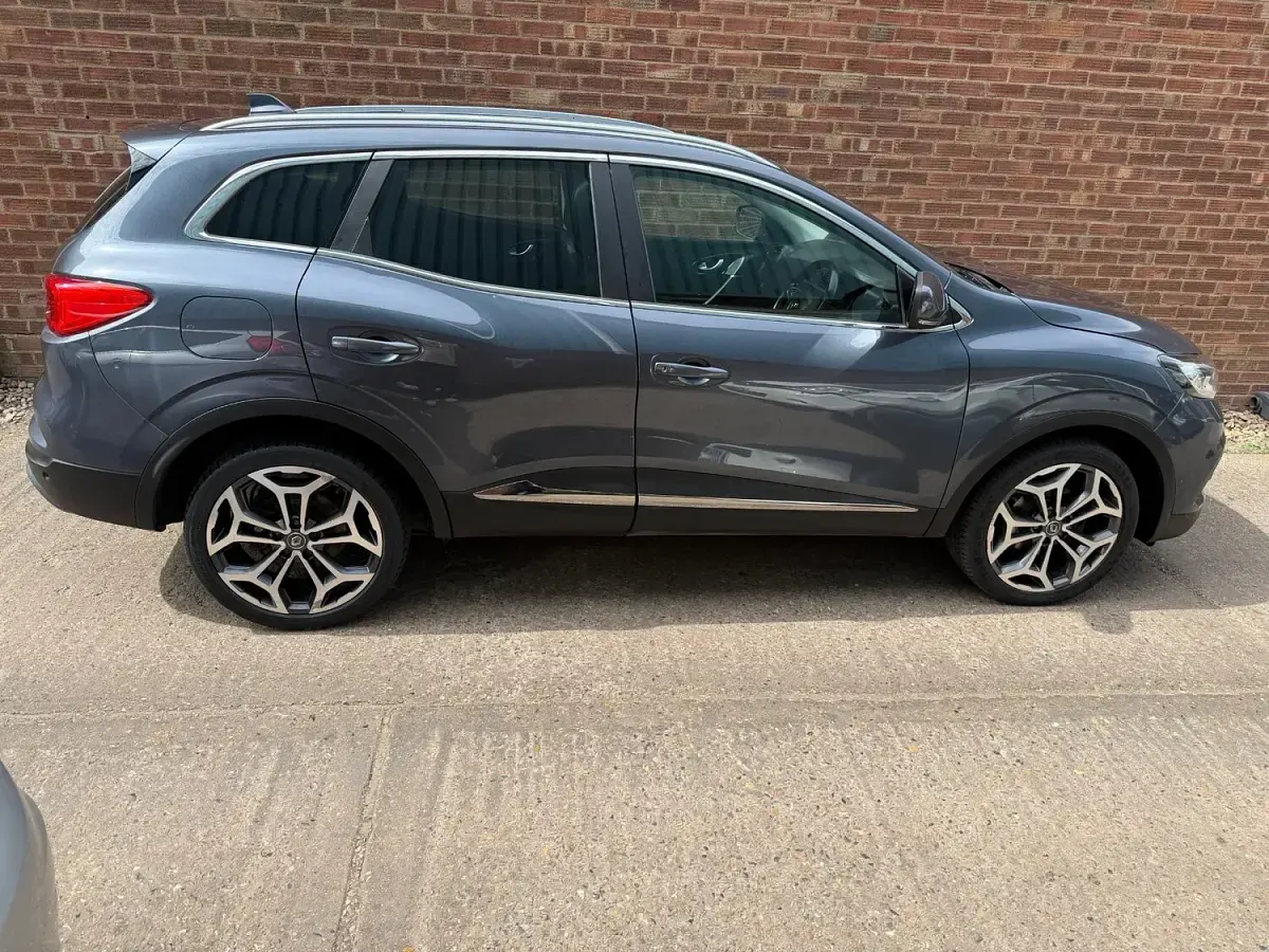 Used Renault Kadjar GT-Line 2019 Grey SUV