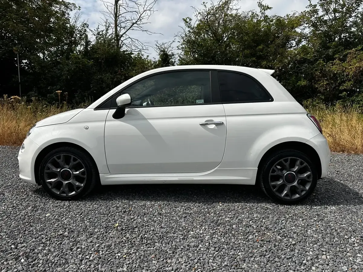 Used Fiat 500 S 69 HP (50 kW) 2015 White Hatchback