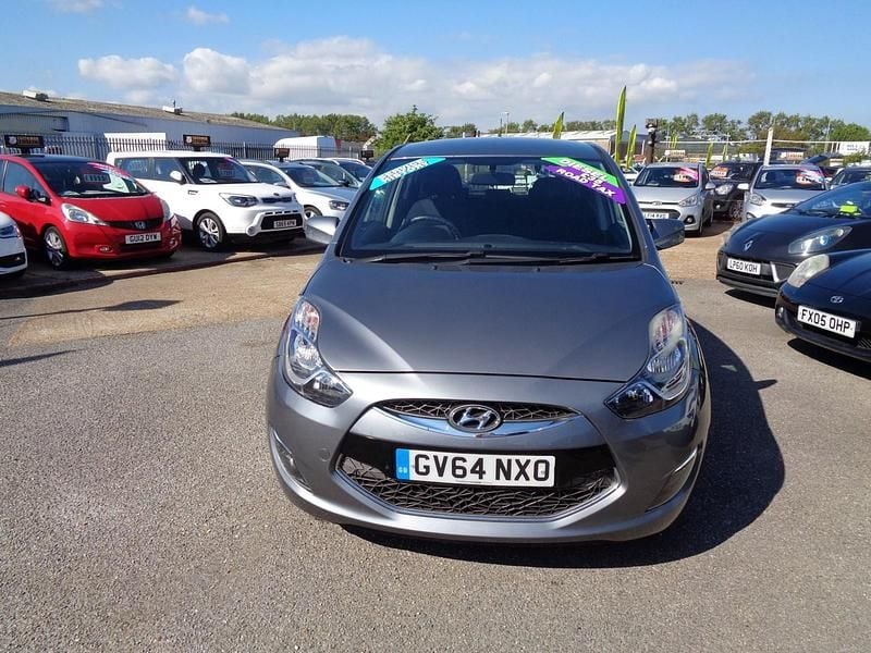 Used Hyundai ix20 Active 115 HP (84 kW) 2015 Grey Hatchback
