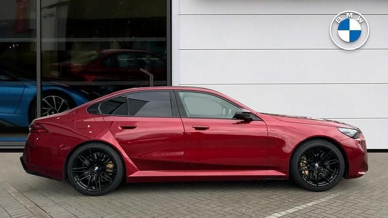 Used BMW M5 Comfort Edition 717 HP (527 kW) 2024 Red