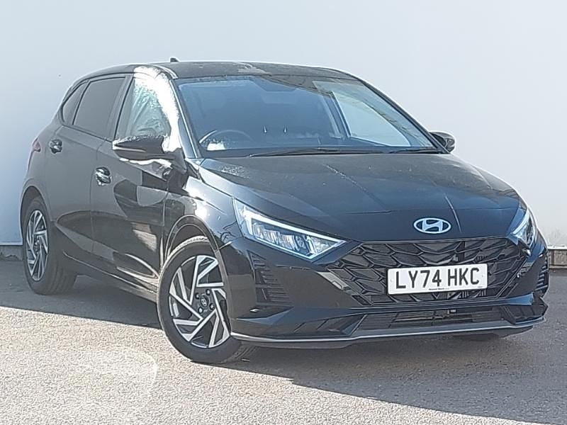 Used Hyundai i20 Advanced 100 HP (73 kW) 2025 Black Hatchback
