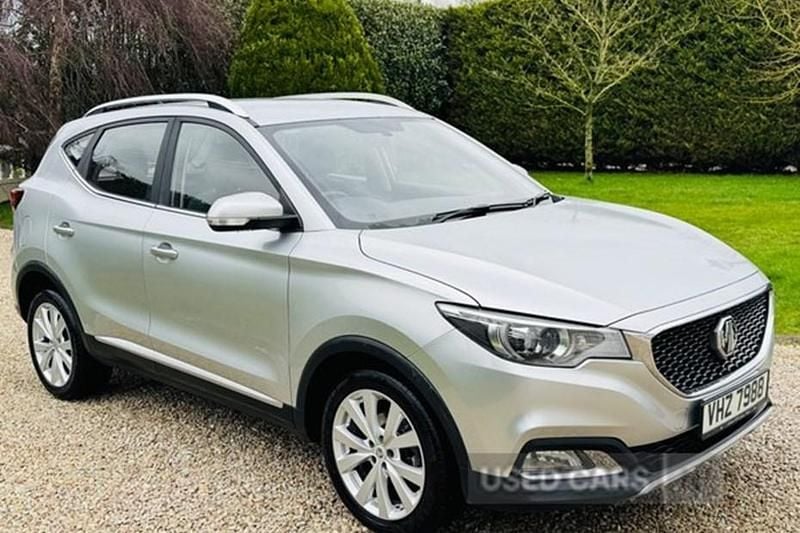 Used MG ZS Excite 106 HP (77 kW) 2018 Silver SUV