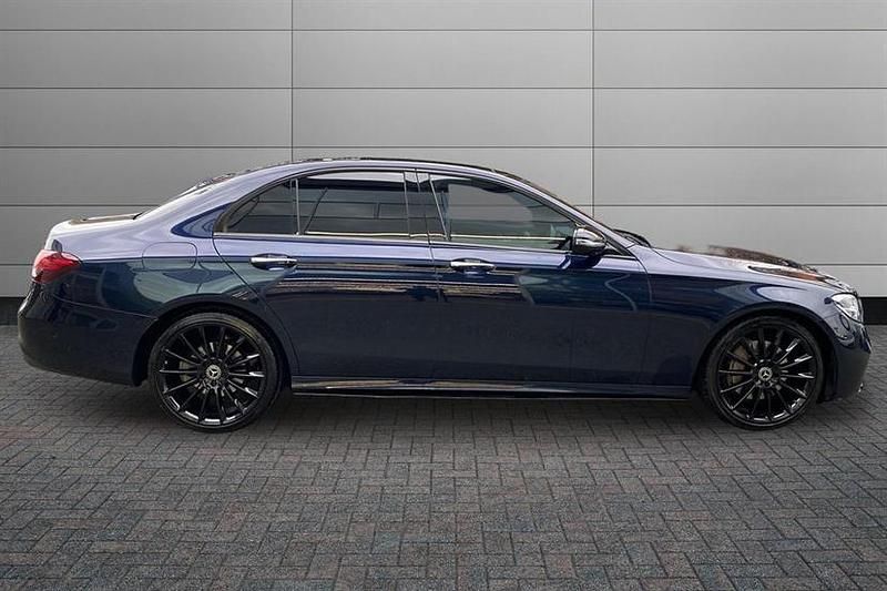 Used Mercedes E200 AMG line 200 HP (147 kW) 2023 Nautic blue Sedan