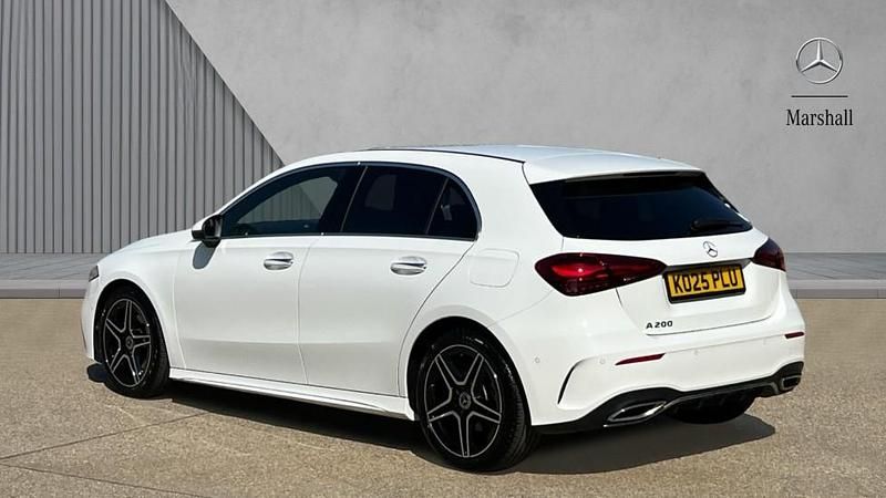 Used Mercedes A200 Executive 163 HP (119 kW) 2025 Polar white