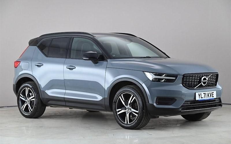 Usado Volvo XC40 R-Design 163 HP (119 kW) 2021 SUV