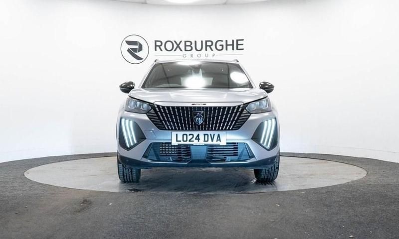 Used Peugeot 2008 Allure 100 HP (73 kW) 2024 Grey SUV