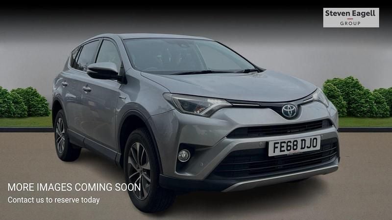 Used Toyota RAV4 2018 Silver SUV