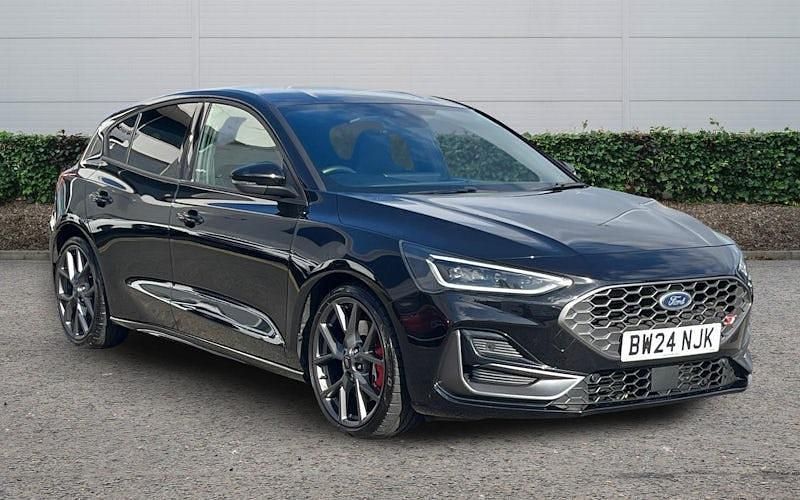 Used Ford Focus ST 280 HP (205 kW) 2024 Black Hatchback