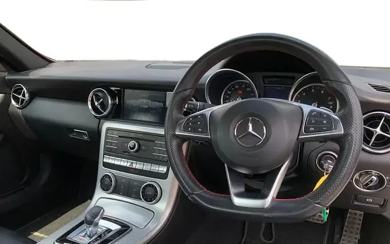 Used Mercedes SLC200 AMG line 184 HP (135 kW) 2018 Cabriolet