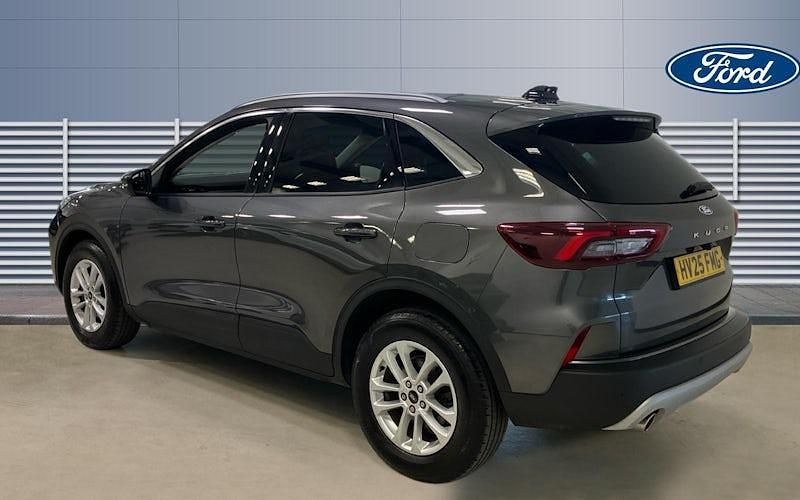 Usado Ford Kuga Titanium 150 HP (110 kW) 2026 SUV