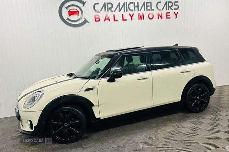 White Used 2016 Mini Cooper Clubman Estate | £8,900 (Good price) - Image 1/1