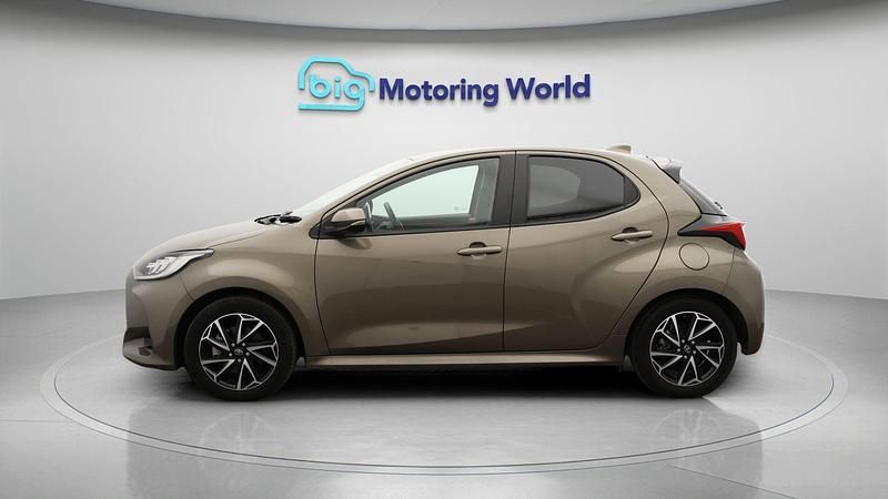 Used Toyota Yaris Hybrid Design 114 HP (83 kW) 2023