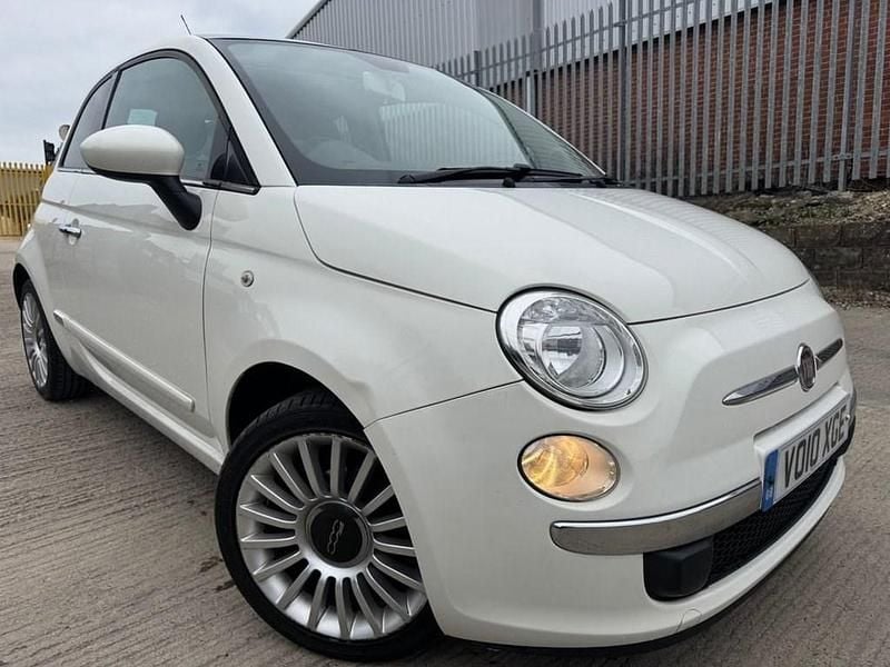 Used Fiat 500 Lounge 69 HP (50 kW) 2010 White Hatchback