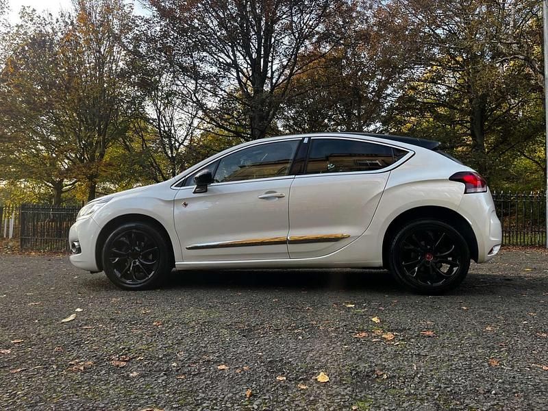 Used DS Automobiles DS4 Performance 2017 White Hatchback