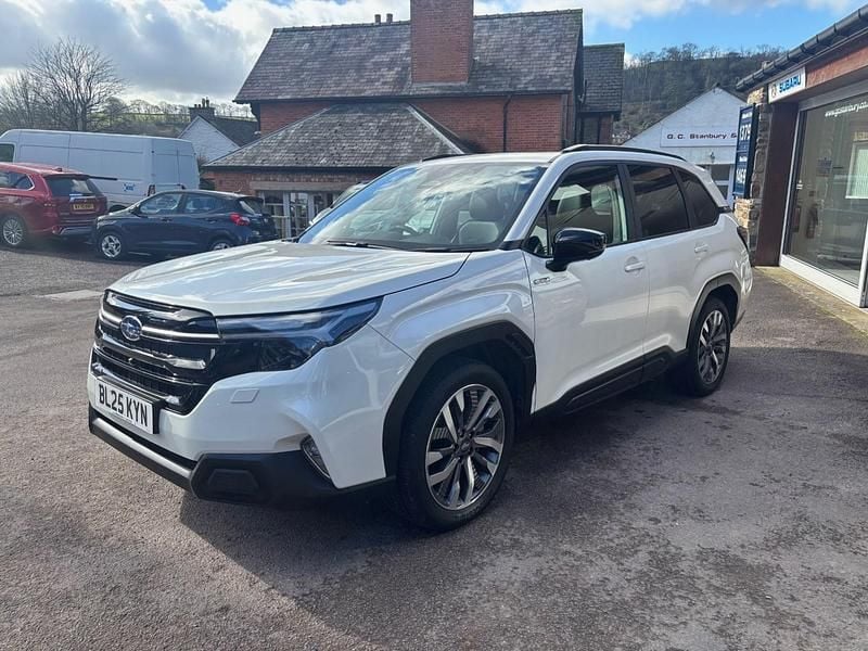 Used Subaru Forester 2025 White SUV