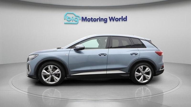 Second-hand Audi Q4 e-tron S-Line 125 kW (170 CP) 2022 SUV