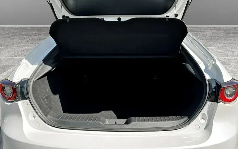 Used Mazda 3 Homura-Line 140 HP (102 kW) 2025 White Hatchback