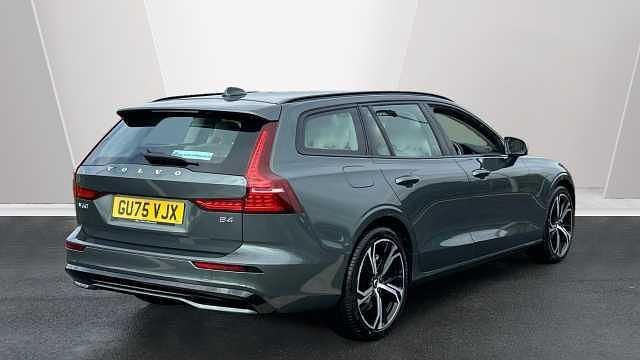 New Volvo V60 Plus 194 HP (142 kW) 2026 Estate
