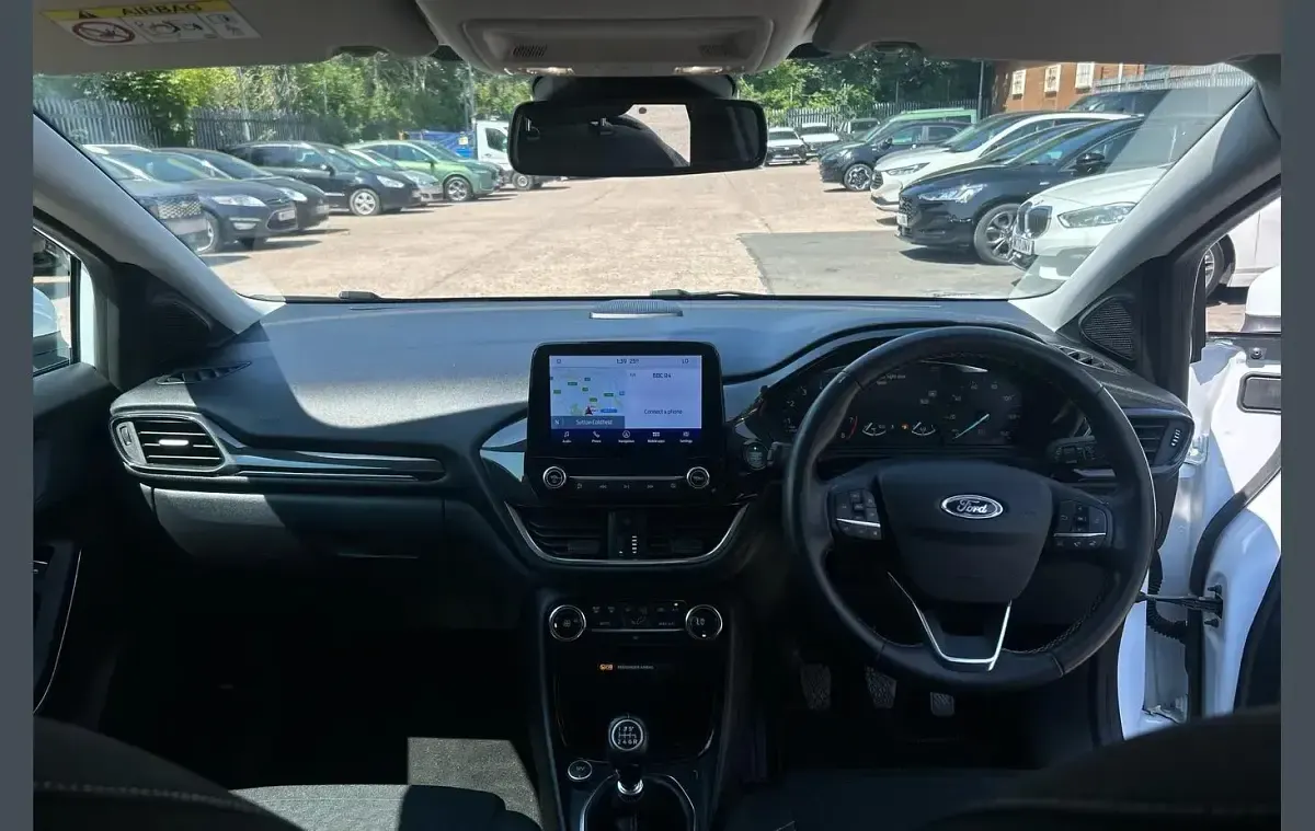 Used Ford Puma Titanium 123 HP (90 kW) 2020 White SUV