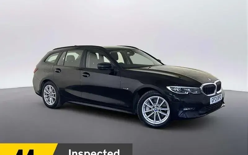 Used BMW 330e Luxury Line 292 HP (214 kW) 2021 Estate