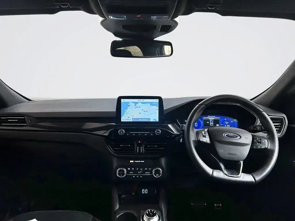 Usado Ford Kuga ST-Line 225 CV (165 kW) 2021 Negro SUV