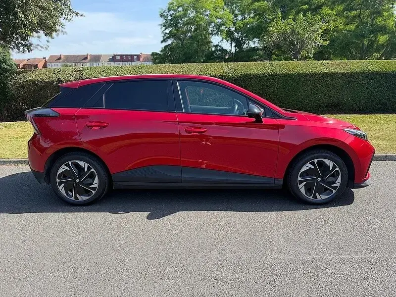 Used MG MG4 EV Trophy 2023 Red Hatchback
