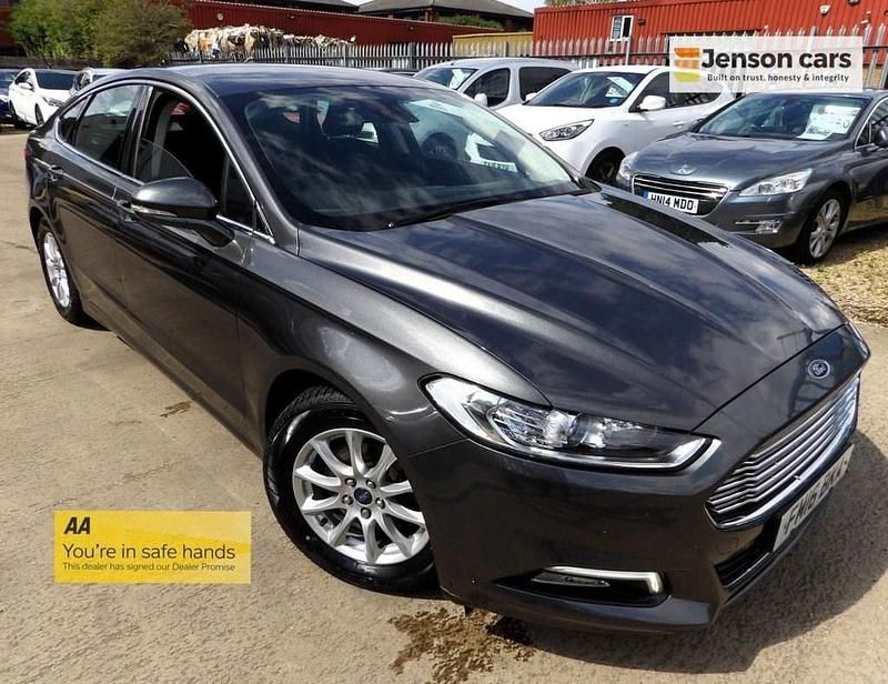 Grey Used 2016 Ford Mondeo Titanium Hatchback | £6,490 (Fair price) - Image 1/4