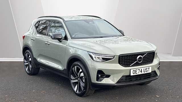 Used 2025 Volvo XC40 Plus SUV | £31,490 (Fair price) - Image 1/3