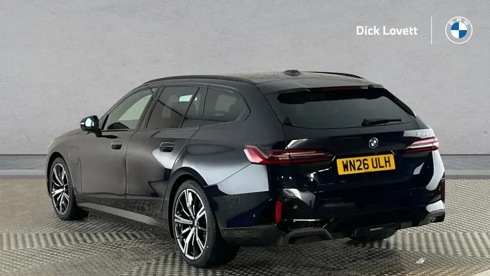 Used BMW 530e M Sport 295 HP (216 kW) 2026 Black Estate